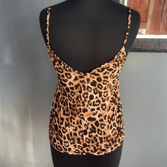 Zara Trafaluc leopard print front neckline eyelash lace super stretch cami/tank. - Picture 6 of 7